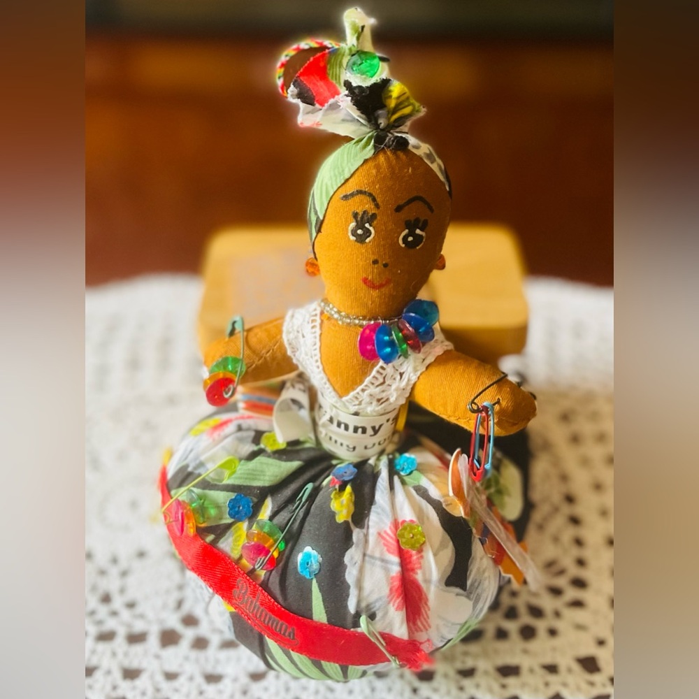 “BAHAMA MAMA” DOLL•PIN CUSHION NWT